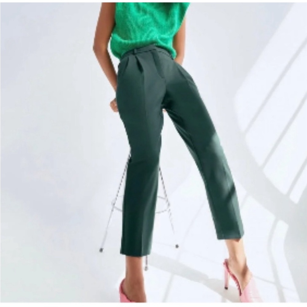 Babaton Vogue cropped dress pants